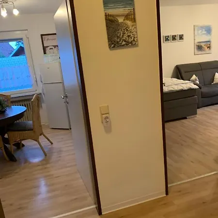 Mit Terrasse Und Garten: Ferienparadies Zwischen Süd-und Hooksielstrand Apartment Wilhelmshaven